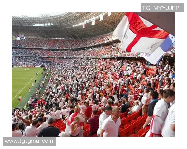 激情四溢的绿茵场上记一场难忘的足球赛与友谊的碰撞与梦想的追逐